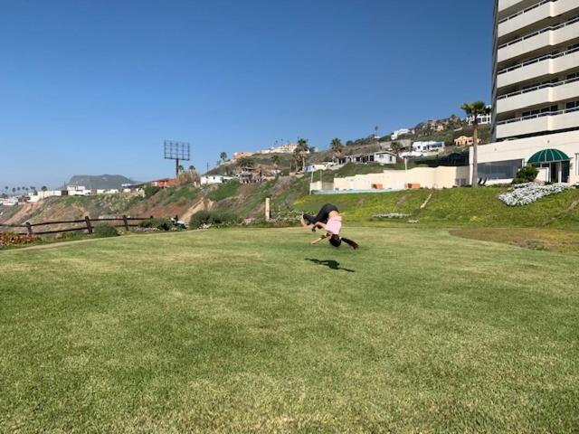 Beachfront Condo W Pools Steps To Beach & Mins To Dt Rosarito Εξωτερικό φωτογραφία